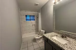 12811 Roandale Dr, Houston, TX 77048 - Photo 6