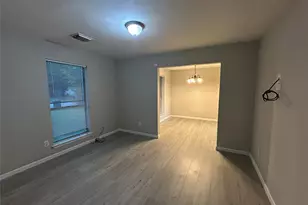 12811 Roandale Dr, Houston, TX 77048 - Photo 2