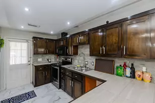 2715 Vienna Pl, Pasadena, TX 77502 - Photo 16