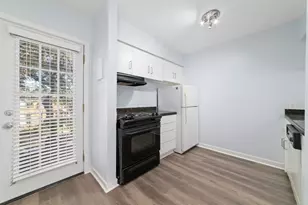 3300 Yorktown St, Houston, TX 77056 - Photo 14