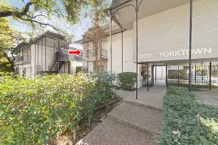 3300 Yorktown St, Houston, TX 77056 - Photo 1