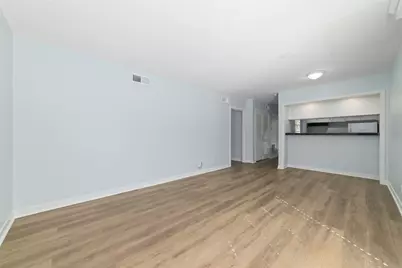 3300 Yorktown Street #26, Houston, TX 77056 - Photo 6