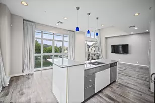 207 Pierce St, Houston, TX 77002 - Photo 12