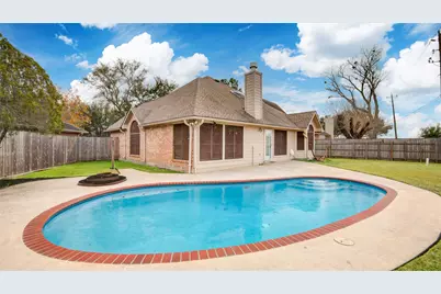 1427 Basswood Springs Court, Houston, TX 77062 - Photo 38