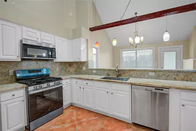 1427 Basswood Springs Court, Houston, TX 77062 - Photo 18