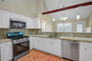 1427 Basswood Springs Ct, Houston, TX 77062 - Photo 18