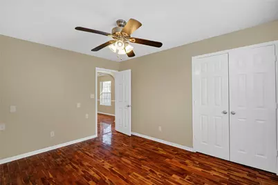 1427 Basswood Springs Court, Houston, TX 77062 - Photo 30