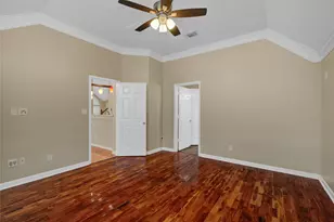1427 Basswood Springs Ct, Houston, TX 77062 - Photo 24