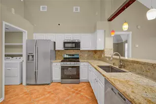 1427 Basswood Springs Ct, Houston, TX 77062 - Photo 18