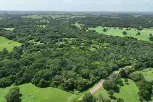 1359 Co Rd 208, Weimar, TX 78962 - Photo 1