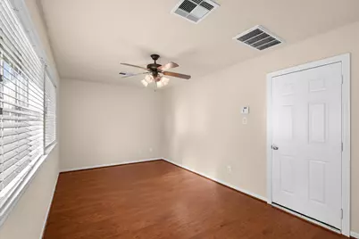 3318 Clearview Villa Way, Houston, TX 77025 - Photo 6