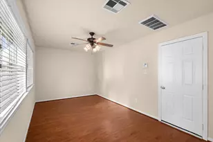 3318 Clearview Villa Way, Houston, TX 77025 - Photo 6