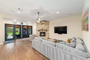 17810 Fairhaven Gateway Dr, Cypress, TX 77433 - Photo 16