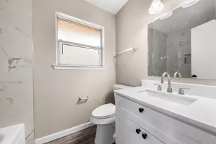 9627 Glenwood Forest Dr, Houston, TX 77078 - Photo 18