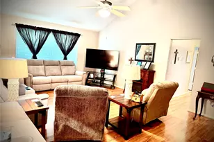 189 Wakefield Ln, Wharton, TX 77488 - Photo 10