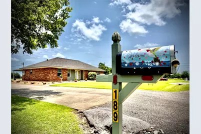 189 Wakefield Lane, Wharton, TX 77488 - Photo 1