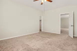 10523 Evergreen St, Baytown, TX 77523 - Photo 18