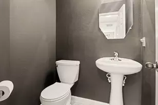 10523 Evergreen St, Baytown, TX 77523 - Photo 14