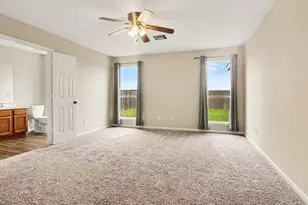 10523 Evergreen St, Baytown, TX 77523 - Photo 10