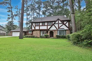902 Castle Hill Trail, Kingwood, TX 77339 - Photo 2
