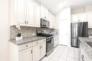26302 Stonedale View Dr, Richmond, TX 77406 - Photo 10