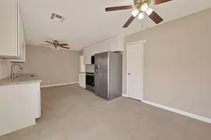 2703 Cypress St, Pasadena, TX 77502 - Photo 16