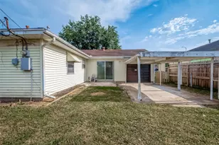 2703 Cypress St, Pasadena, TX 77502 - Photo 34