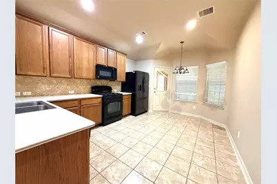 6903 Birnam Garden Lane, Houston, TX 77086 - Photo 10