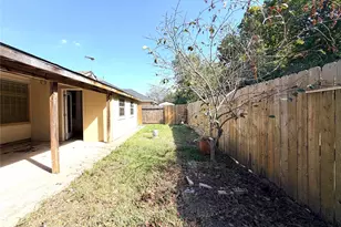 6903 Birnam Garden Lane, Houston, TX 77086 - Photo 16