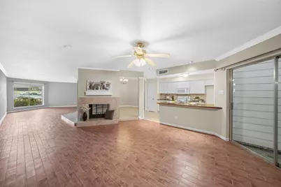 2504 Country Club Drive, Pearland, TX 77581 - Photo 10