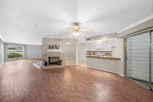 2504 Country Club Dr, Pearland, TX 77581 - Photo 10