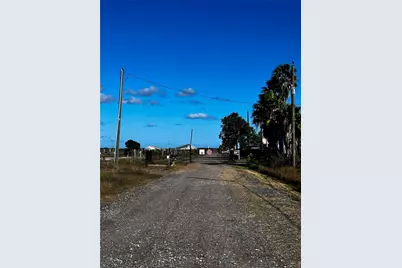 7119 Beau Rue Street, Hitchcock, TX 77563 - Photo 46