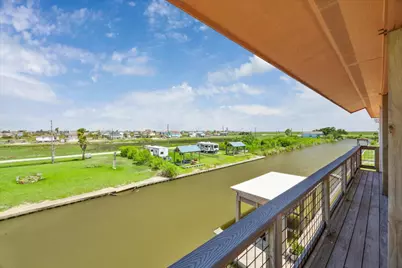 7119 Beau Rue Street, Hitchcock, TX 77563 - Photo 6