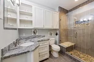 7119 Beau Rue St, Hitchcock, TX 77563 - Photo 22