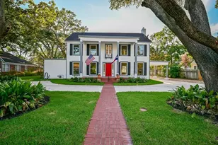 1031 Meyer St, Sealy, TX 77474 - Photo 2