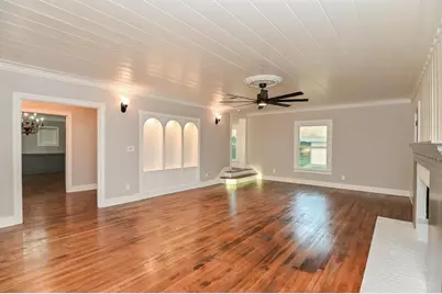 1031 Meyer Street, Sealy, TX 77474 - Photo 18