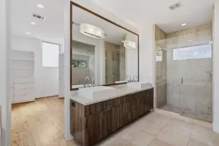 3930 Stanford St, Houston, TX 77006 - Photo 36