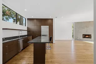 3930 Stanford St, Houston, TX 77006 - Photo 22