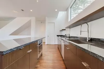 3930 Stanford Street, Houston, TX 77006 - Photo 6