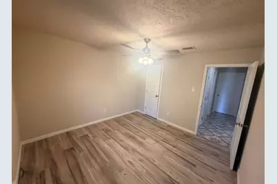 12727 Fern Forest Drive, Houston, TX 77044 - Photo 8
