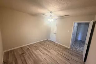 12727 Fern Forest Dr, Houston, TX 77044 - Photo 8