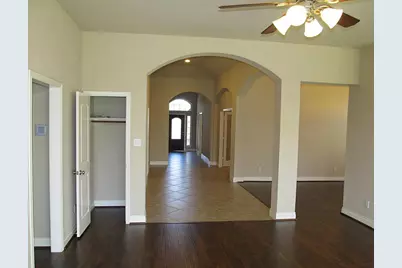 14104 Green Thicket Drive, Pearland, TX 77584 - Photo 4