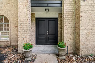 2019 Thousand Pines Dr, Kingwood, TX 77339 - Photo 4