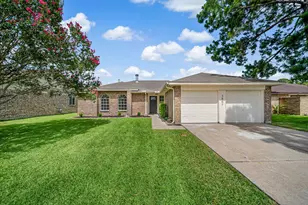 3807 Teakwood Dr, La Porte, TX 77571 - Photo 2
