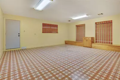 105 Ridgemont Drive, Alvin, TX 77511 - Photo 12
