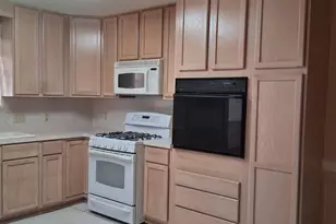 12323 W Bellfort St, Stafford, TX 77477 - Photo 6