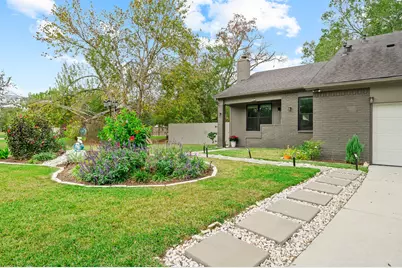 5402 Royal Parkway, Friendswood, TX 77546 - Photo 4