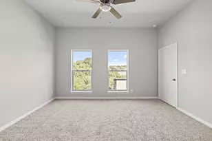 8204 Tower St, Houston, TX 77088 - Photo 8