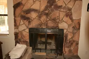 410 Bark Wood Dr, Brookeland, TX 75931 - Photo 4