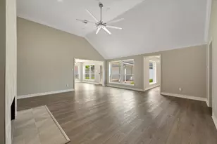 15411 Park Estates Ln, Houston, TX 77062 - Photo 28